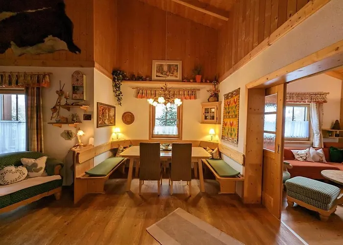 Gemuetliches Almhaus Auf 1800M Mit Sauna, Kamin Und Bergpanorama Hébergement de vacances *